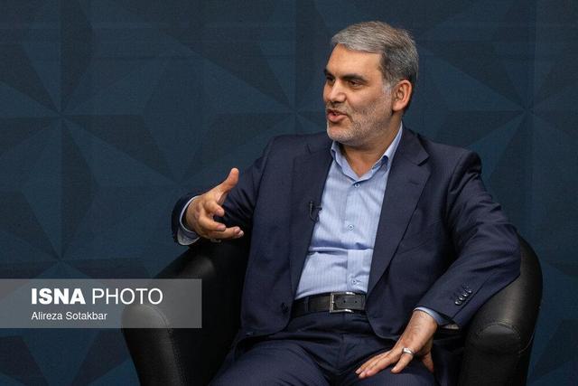 زنگنه: پزشکیان رگ خواب مجلس را میداند/ پروندههای باز زیادی داریم/ میترسیم به موضوع بنزین و نان نزدیک شویم