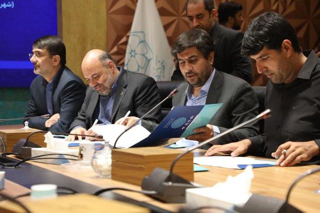 شهرداریهای استان یزد تفاهمنامه همکاری گردشگری امضاء کردند