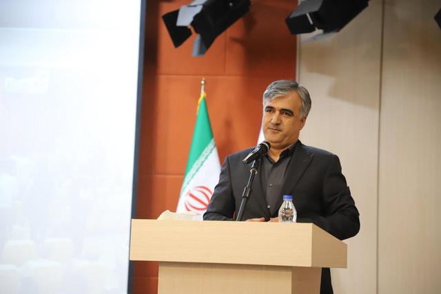 فرماندار سنندج: دغدغه اصلی مردم کردستان رفاه و توسعه اقتصادی است