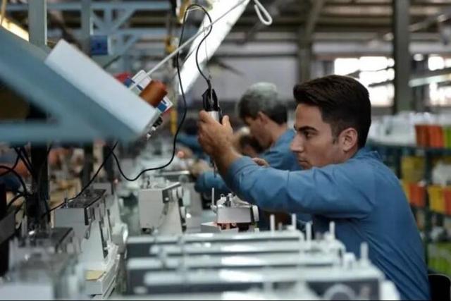 راه شناسایی علت تعدیل نیرو در واحدهای اقتصادی از طریق سامانه فراهم شد