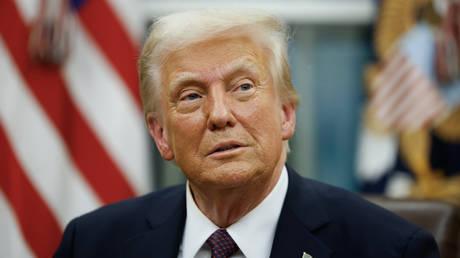 Trump claims Modi ‘wants him’ in India