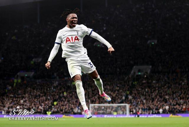 تهدید ستاره فوتبال با اسلحه گرم!/ سرمربی تمام قد پشت بازیکن ایستاد!