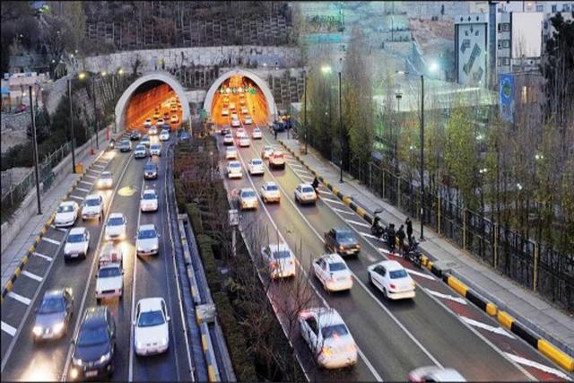 هر دو مسیر تونل رسالت امشب مسدود است