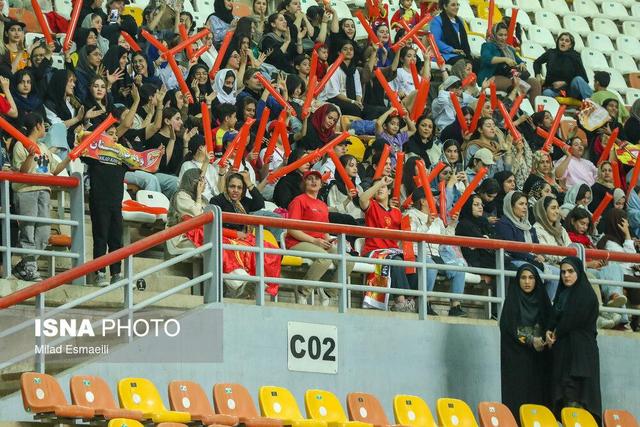 رویاهایی که دیگر پشت درهای بسته نمیمانند