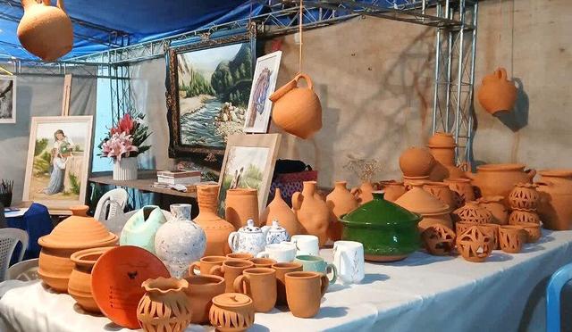 آغاز کارگاههای تخصصی همایش زنجیره ارزش سفال و سرامیک/ هنرمندان ۱۳ استان به همدان میآیند
