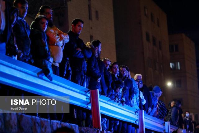 تجمعات و مانعتراشی مردم، روند امدادرسانی را مختل و جان حادثهدیدگان را تهدید میکند