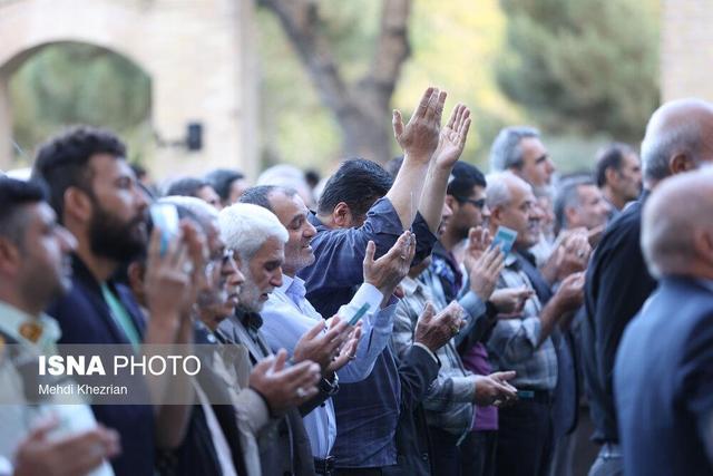 دست طلب مردم قزوین ومحمدیه برای بارانخواهی