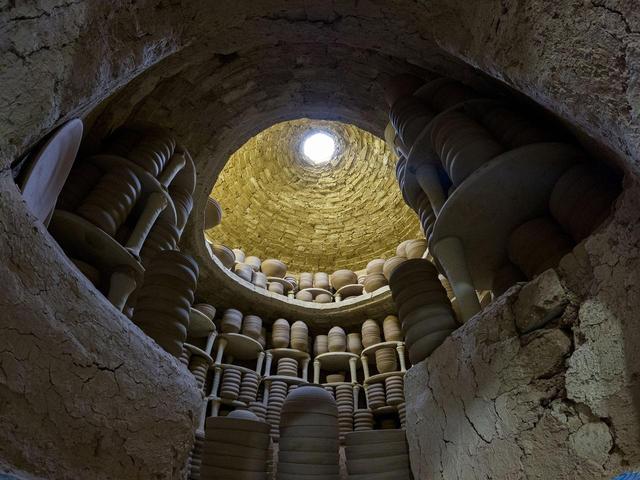 آغاز کارگاههای تخصصی همایش زنجیره ارزش سفال و سرامیک/ هنرمندان ۱۳ استان به همدان میآیند