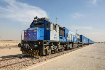 نخستین قطار باری روسی به ایران رسید+ فیلم