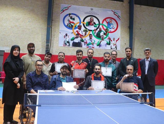 قهرمانی فارس در رقابتهای پاراتنیس روی میز بانوان و آقایان منطقه یک کشور