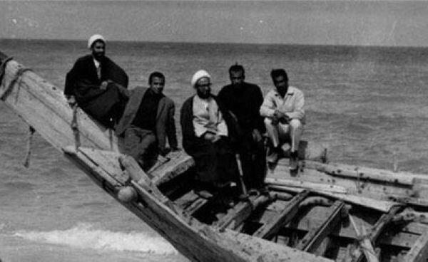 واکنش مردم به تبعید آیتالله مکارم شیرازی به جنوب در دوران پهلوی