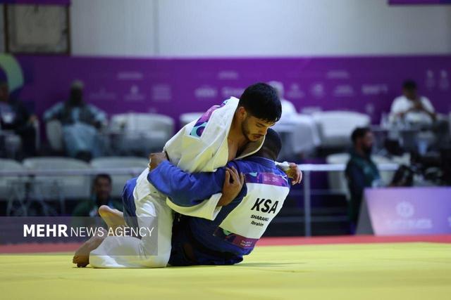 پرهیزگار از دور رقابتهای جودو کنار رفت