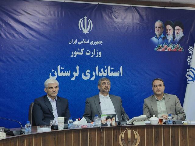 استاندار: عقبماندگی لرستان در بخش مسکن جدی است