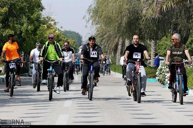 ۳۳ عنوان برنامه ورزشی طی هفته فرهنگی کیش در حال برگزاری است