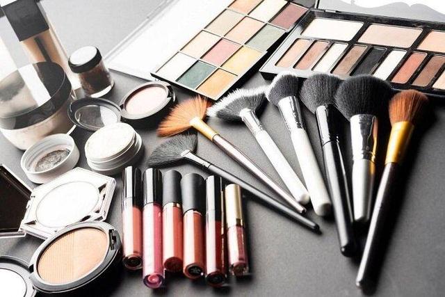 شرط ساماندهی بازار آرایشی و بهداشتی کشور