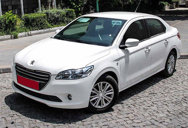 توقیف یک خودرو با پلاک سرقتی/ این ماشین باید اسقاط میشد