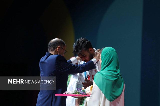 نصیری: دوست داشتم یک مدال طلا بگیرم اما شرمنده مردم شدم