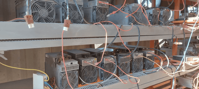 کشف ۱۴۰ ماینر توسط اطلاعات سپاه در کرمانشاه