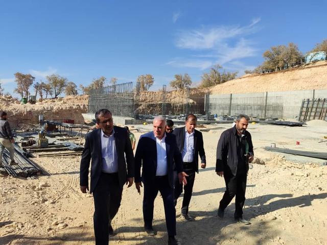 پیشرفت ۵۰ درصدی مخزن ۱۵ هزار مترمکعبی آب شرب یاسوج