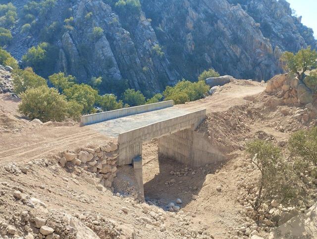 اتمام و تکمیل پل پدافندی ۲۵ متری اتصال شهر لنده به بخش موگرمون