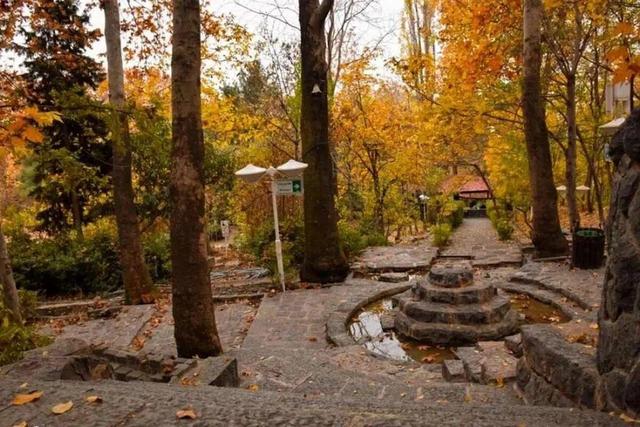 ۷ مقصد جذاب برای تهرانگردی پاییزی