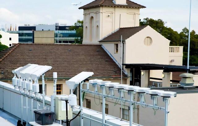 رنگی که هم آب تولید میکند و هم خانه را خنک | نوآوری شگفتانگیز در فناوری ساختمانها