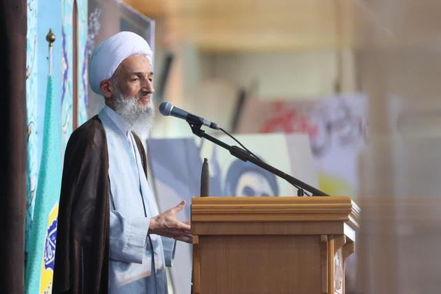 تقوا و عدالت پایههای استواری جامعه اسلامی است