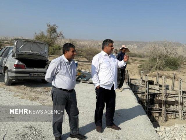 بازدید معاون هماهنگی امور عمرانی استانداری هرمزگان از زیارت پیرچوگان