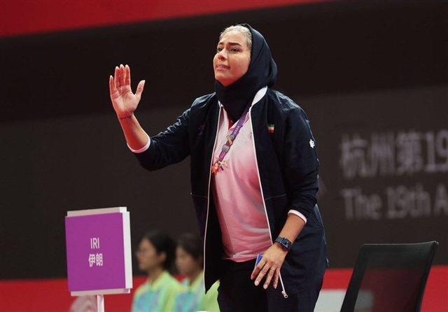 مهروز ساعی: امیدوارم مدالهایمان فردا تکرار شود/ حریفان با تیم اصلی به عربستان آمدند