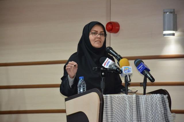 کرمانشاه در مسیر تحول فرهنگی با ۳۰۰ برنامه کتابخوانی/ ۹ کتابخانه سیار راهاندازی میشود