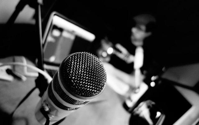 وب آوا | اخبار هفته گذشته زنجان، از هدف صادرات پنج میلیون دلاری کفش تا تشییع شهدای گمنام