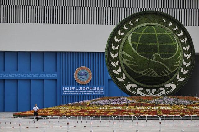 تلاش ایران بر تقویت همکاریهای سیاسی و تجاری با اعضای شانگهای