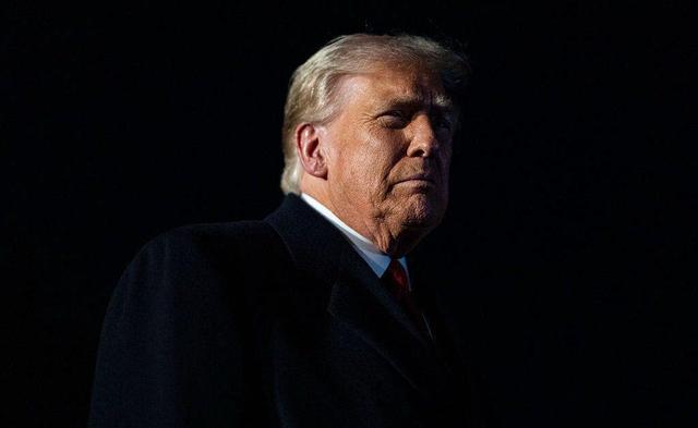 خرید مشکوک ۸۲ میلیون دلار سهام و اوراق قرضه از سوی ترامپ