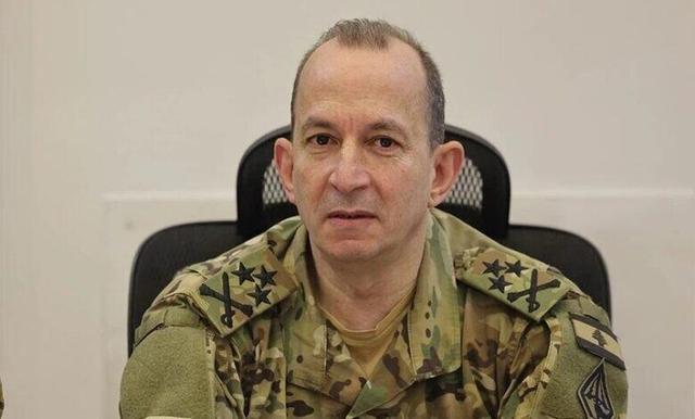 فرمانده ارتش لبنان سفرش به آمریکا را لغو کرد