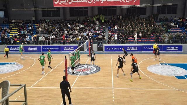 پاس گرگان لیگ برتر والیبال را با شکست آغاز کرد