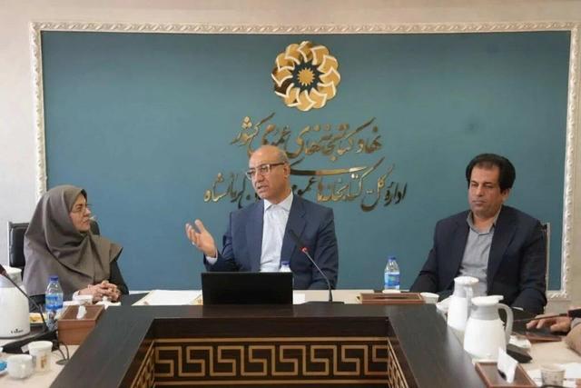 حبیبی: دانایی سرچشمه قدرت و کتاب محور توسعه فرهنگی است