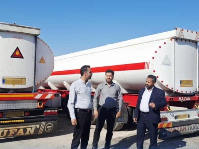 ۳۲ هزار لیتر بنزین قاچاق از یک کامیون در میناب کشف شد