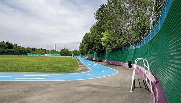 شهردار مشهد مقدس: بازسازی زمین چمن پارک ملت به زودی آغاز میشود