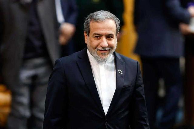 ایران چگونه ترمز آمریکا و اسرائیل را کشید؟ | اراده سیاسی برای تقویت اکو، در بالاترین سطح کشورهای عضو وجود دارد