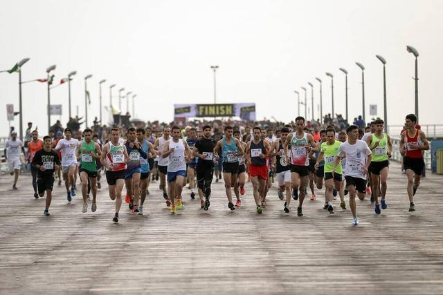 ببینید | اولین لحظه ماراتن بزرگ کیش/ ماراتن کیش رقیب دبی شد!
