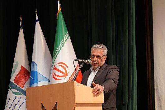 رئیس دانشگاه آزاد کرج: دانشجویان قلب زنده دانشگاه و آینده کشور هستند