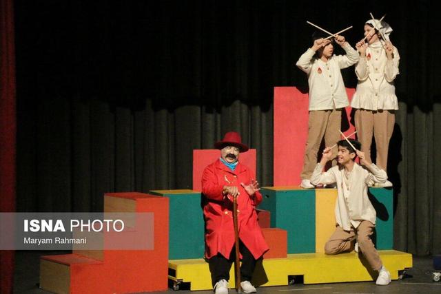 اجرای نمایش «پینوکیو» در جشنواره بین المللی تئاتر کودک و نوجوان - همدان