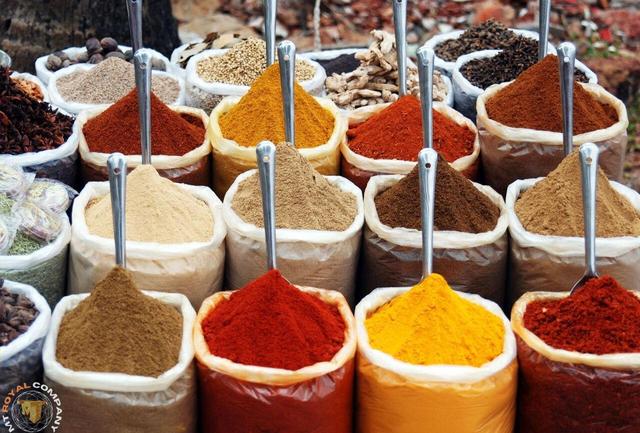 کشف ۸۰ میلیارد ریال ادویه قاچاق در چهارباغ