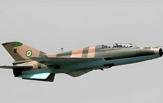 نیجریه از اجرای عملیات نظامی هوایی در بنین خبر داد