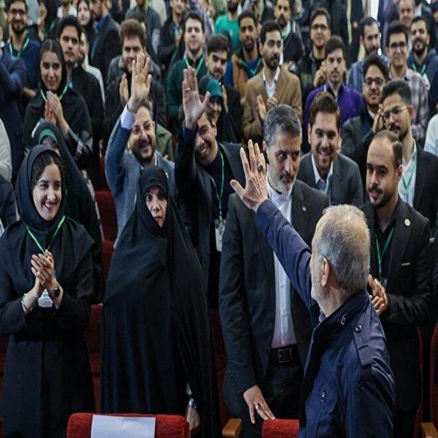 تصاویر: مراسم گرامیداشت روز دانشجو با حضور رئیس جمهور