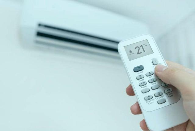 چه عواملی باعث کاهش بازده کولر گازی میشوند