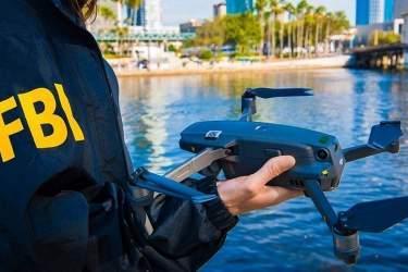 چرا FBI به پهپادهای سیمکشیشده علاقهمند شده است؟