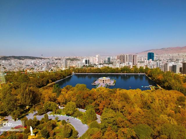 روز های آخر پاییز در تبریز