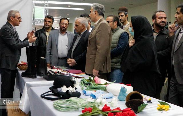 جشنواره ملی نمد شهرکرد آغاز به کار کرد