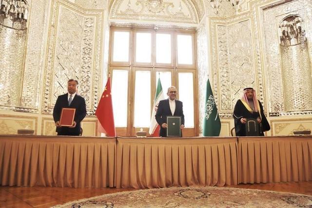 عکس/ کمیته سهجانبه ایران، چین و عربستان